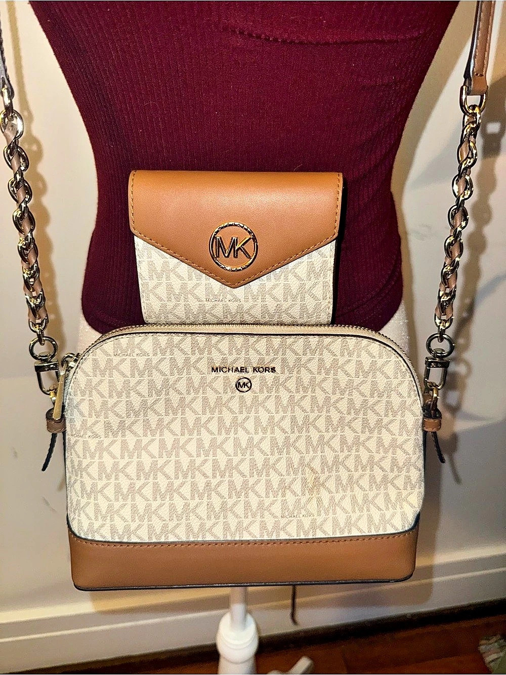 Michael Kors Jet Set Travel Medium Logo Dome Crossbody and Wallet Set & Wallet